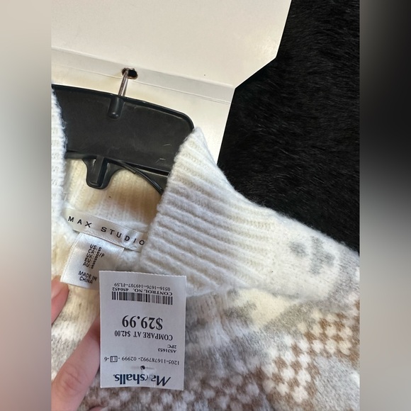 NWT Sweater & Hat Set - Picture 5 of 5